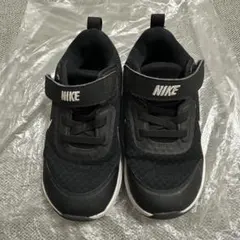 Nike ブラックスニーカー 訳あり