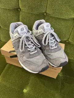 New Balance 576 UK グレーのサムネイル