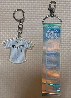 阪神タイガース 植田海選手 シークレットキーホルダー - メルカリ