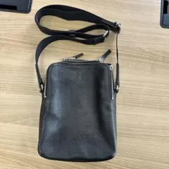 CALVIN KLEIN ブラックショルダーバッグ