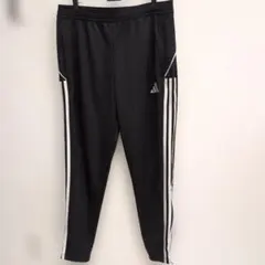 トレーニングパンツ ウェア