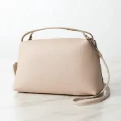 ✨極美品✨ジャンニキャリーニ　アリファМ　2way ショルダーバッグ　ベージュのサムネイル