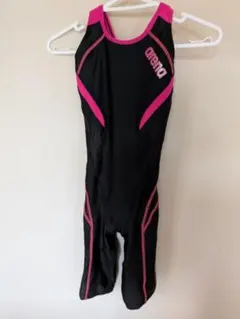 arena 競泳水着 練習用水着、フィットネス水着　Sサイズ　パッド付きのサムネイル