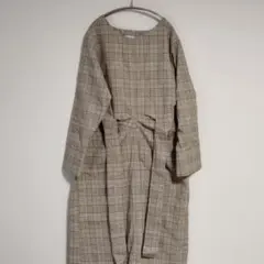 Item thumbnail for item ae497edb-f9a5-4ee6-a53c-5f5ec9cde6f1