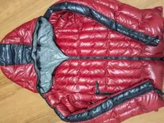 DUVETICA デュベティカ ダウンジャケット フルジップ 赤×黒 48