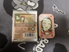 鬼滅の刃　スクエア缶バッジ　コレクション　スタンド付き　禰豆子
