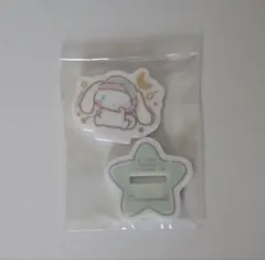シナモロール　アクリルスタンド