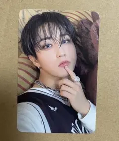 straykids KARMA コンパクト　ハン　ジソン　トレカ　スキズ