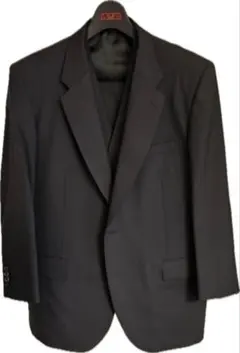 Item thumbnail for item ffd529c6-4d1a-4f74-903a-10e4721f211e