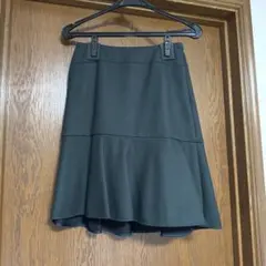 Ballseyのダークグリーンスカート