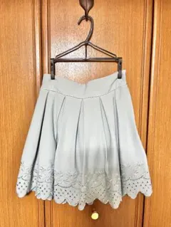 レストローズ　裾レース　スカート