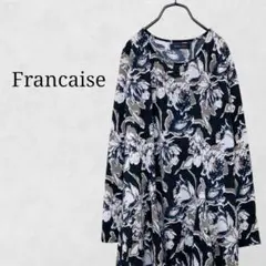 フランセーズ　花柄チュニックカットソー　総柄　長袖Tシャツ黒ブラック　体型カバー