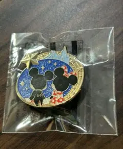 2025年最新】ディズニー光るバッチの人気アイテム - メルカリ
