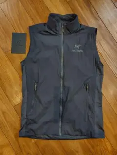 2025年最新】arc'teryx atom sl ベストの人気アイテム - メルカリ