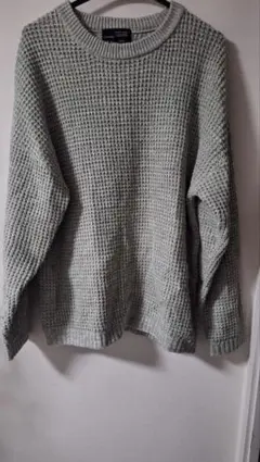 CONFIRM ニットセーター Mワッフル編みニットグレー　シンプル無地　丸襟M