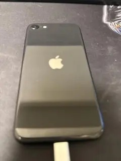 iPhone SE（第2世代）64GB ブラック SIMフリー バッテリー73％