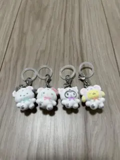 サンリオ ガチャガチャ めじるしアクセサリー ふわふわスノー 4個セット