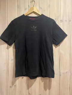 アディダス オリジナルス チリ 20 Tシャツ