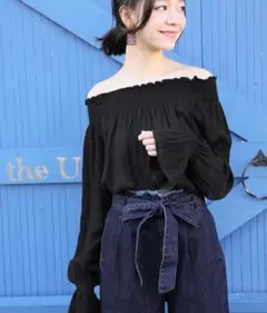 ローリーズファーム　ヨウリュウシャーリングブラウス