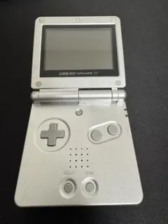 【ソフトおまけ付き】ゲームボーイアドバンスSP シルバー本体