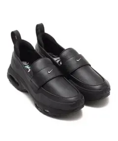 NIKE AIRMAX フェノメナBLACKMETALLIC SILVER