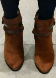 【DIANA】ブラウン スエード ショートブーツ