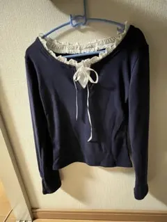 紐リボン長袖Tシャツ