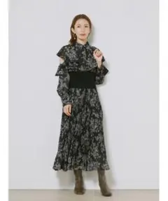 SNIDEL ウエストリブシャツネックワンピース ブラック