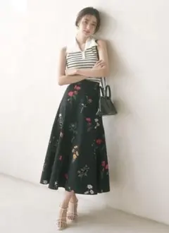 ジャスグリッティー新品⭐️朝比奈彩着完売❗️ドットAラインブラウス 