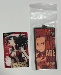 ヒロアカ　八百万百　カード　ラバーキーホルダー