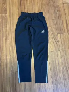 Item thumbnail for item 95bf8f4f-e6c5-4c0e-8799-e1b9b5c65f3b