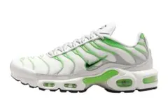 24 Nike Women's Air Max Plus 
