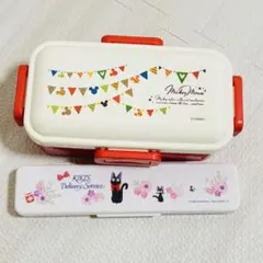 夏限定セール　スケーター型ディズニーお弁当箱&ジブリ魔女の宅急便お箸セット　2点のサムネイル