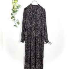 レトロ小花柄 ロングワンピース マキシ丈 長袖 黒 ブラック 大人可愛い