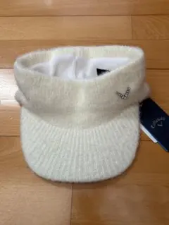 新品タグ付Callaway ホワイトモヘアニット帽 ビジュー付