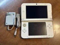 Nintendo 3DS LL ホワイト動作確認・初期化済み 充電器付