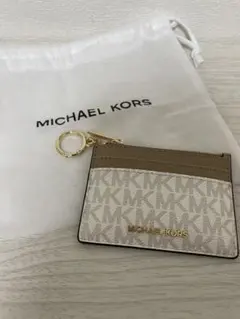 新品未使用⭐︎MICHAEL KORS パスケース・定期入れ