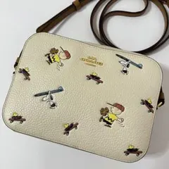 希少✨日本限定✨コーチ カメラバッグ スヌーピー コラボ レザー 白色 