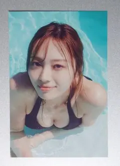 た*た様 乃木坂46　梅澤美波　写真集『透明な覚悟』封入ポストカード(プールで…