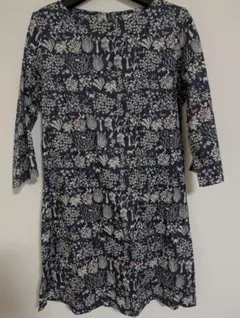 【美品】LIBERTY リバテ柄 七分袖 ネイビー タグ付き 未使用品のサムネイル