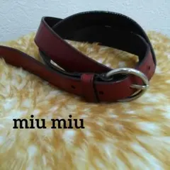 MIU MIU エナメルレザーベルト ネイビー - メルカリ