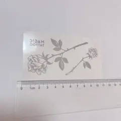 タトゥーシール 1枚 2本 バラ 薔薇 ローズ おしゃれ 肌見せ 海 脚