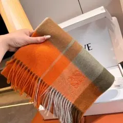 グレー マフラー