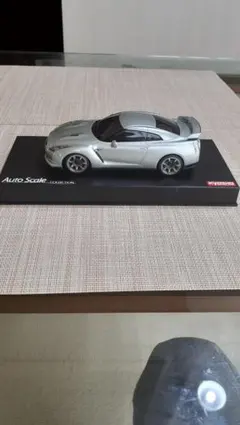 京商　ミニッツ　オートスケールコレクション　日産　スカイラインGT-R　R35のサムネイル