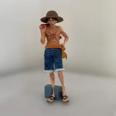 ルフィ麦わらワンピースフィギュア