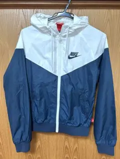NIKEフード付きジャケット Mサイズ