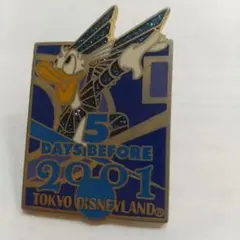 ダック ピンバッジ 2001年 東京ディズニーランド