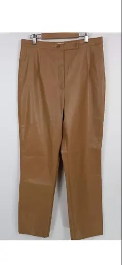 高級　ナイスクラブ　ブラウン　フェイクレザー シンプルパンツ