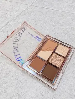 CLIO プロ アイパレット ミニ #04 FALLING IN NUDE