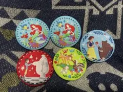 ディズニー 刺繍缶バッジ